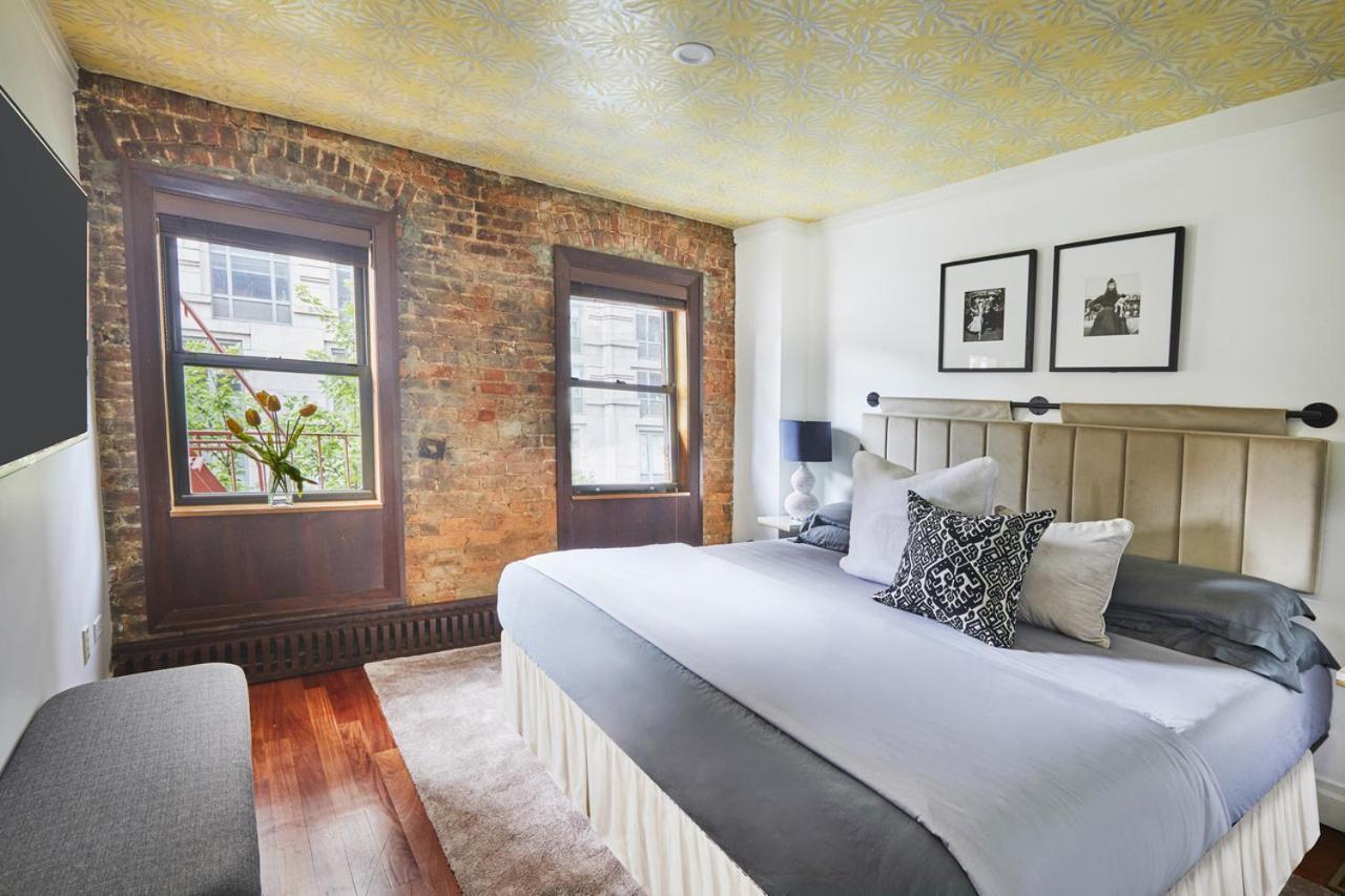Apartment Manhattan Marvel Luxury Living In A Townhome Oasis I The Atrium I New York